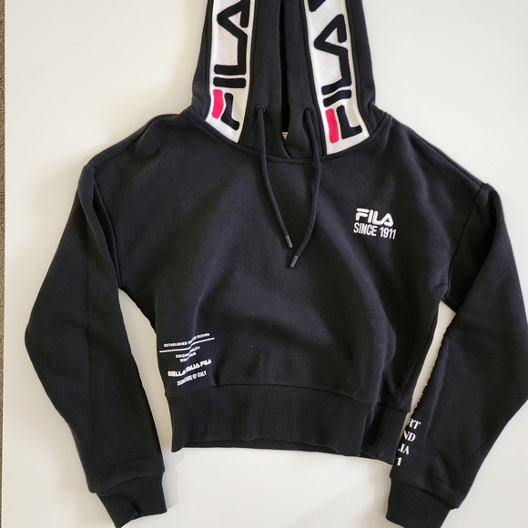 FILA Black Hoodie Sweater - Picture 2 of 9